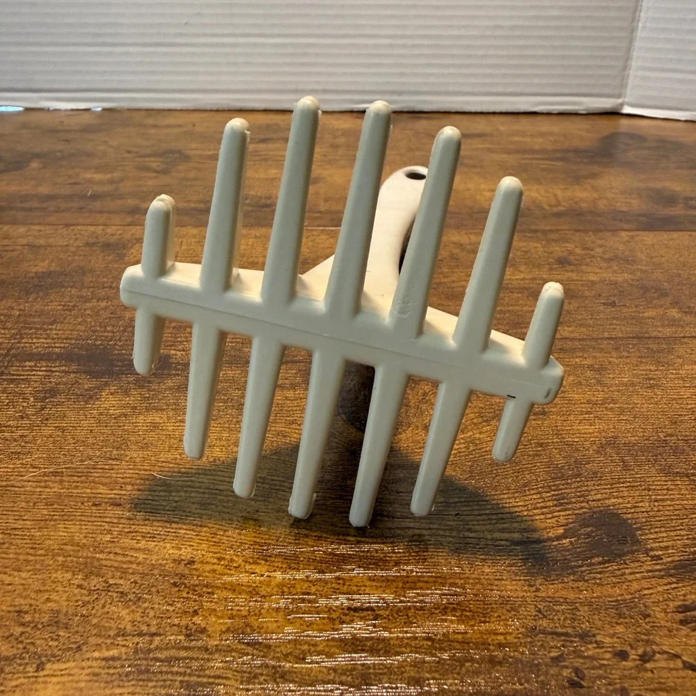 Vintage Ensar Corp White Plastic Ground Beef Chopper Potato Masher Made in USA